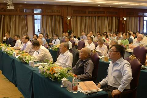 中國(guó)經(jīng)濟(jì)體制改革基金會(huì)“巴山輪會(huì)議”三十周年座談會(huì)召開(kāi)                                                                    